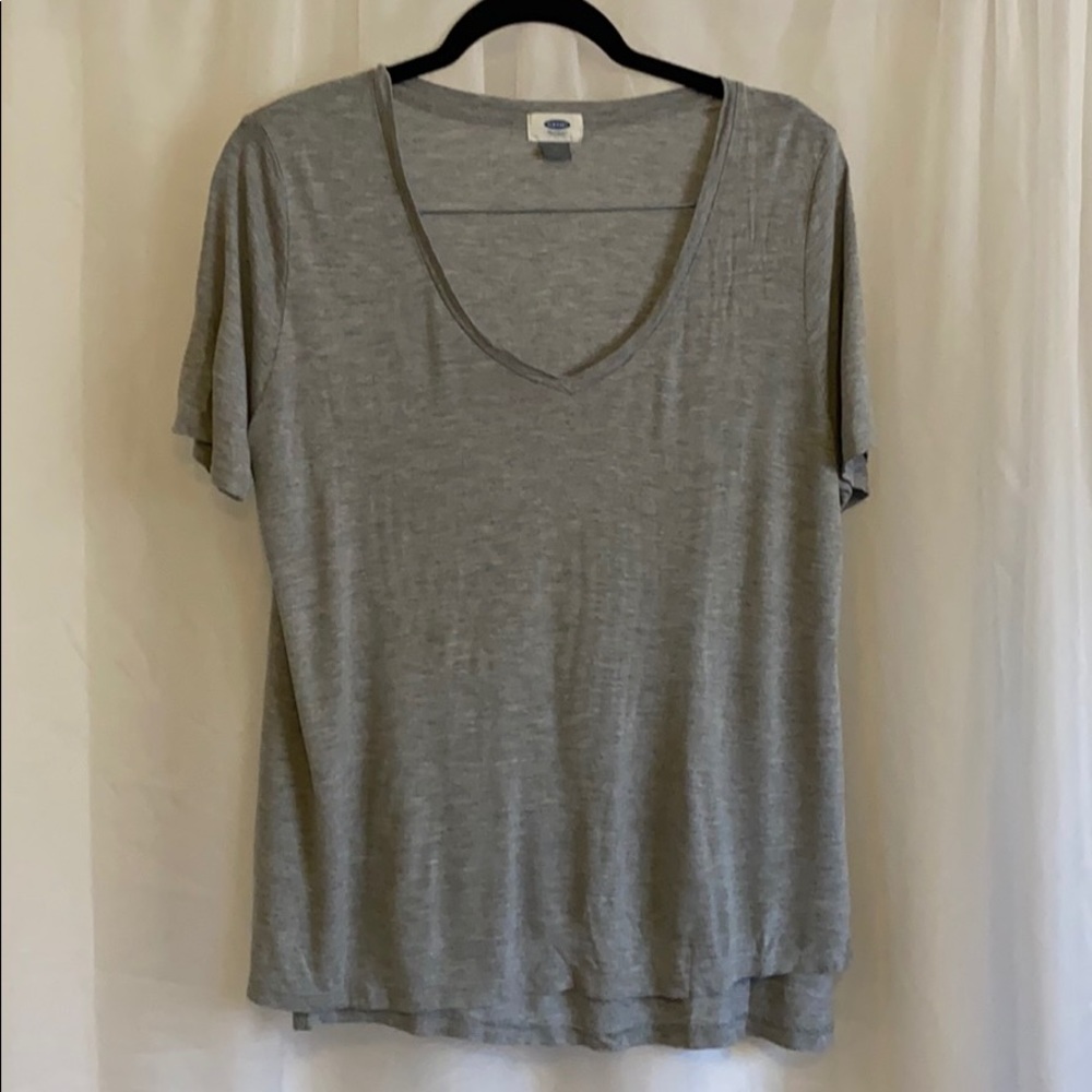 ON classic V-neck Tee